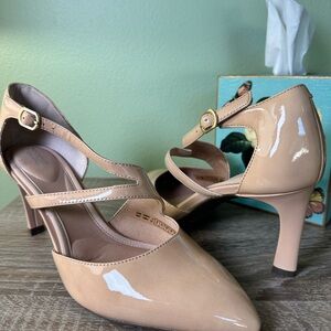 Rockport Nude Women's Heels
